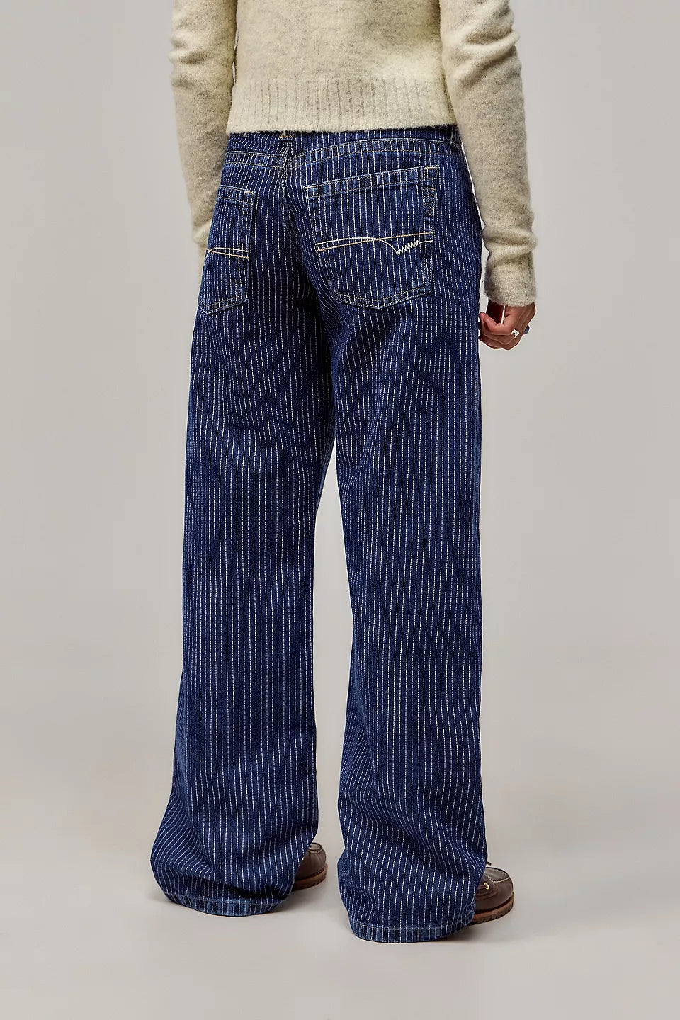 Éloïse Women's Low-Rise Flared Bootcut Jeans | Dark Wash Y2K Denim for Women