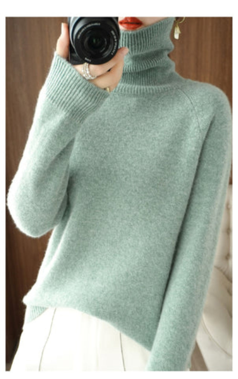 Isadora Women's Cashmere Blend Turtleneck Sweater | Soft & Warm Roll Neck Jumper for Women | Classic Regular Fit Luxury Winter Knitwear