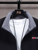Julius Veste Polaire Outdoor Homme – Soft, Warm & Light with Protective Collar