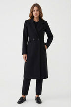 Women’s Long Coat Elegant Outerwear Warmth