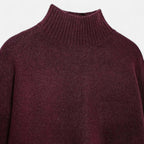 Women’s Vintage Turtleneck Sweater – Classic Winter Warmth