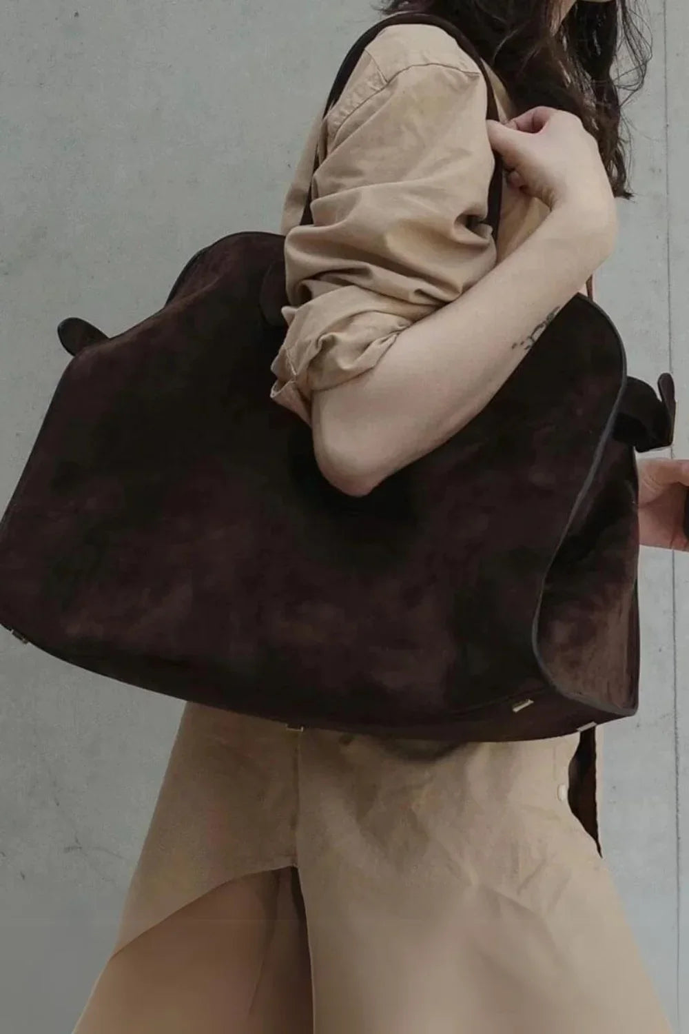 Elara Women's Large Tote Handbag | Oversized Everyday Shoulder Bag for Women | Premium Spacious Work & Weekend Bag
