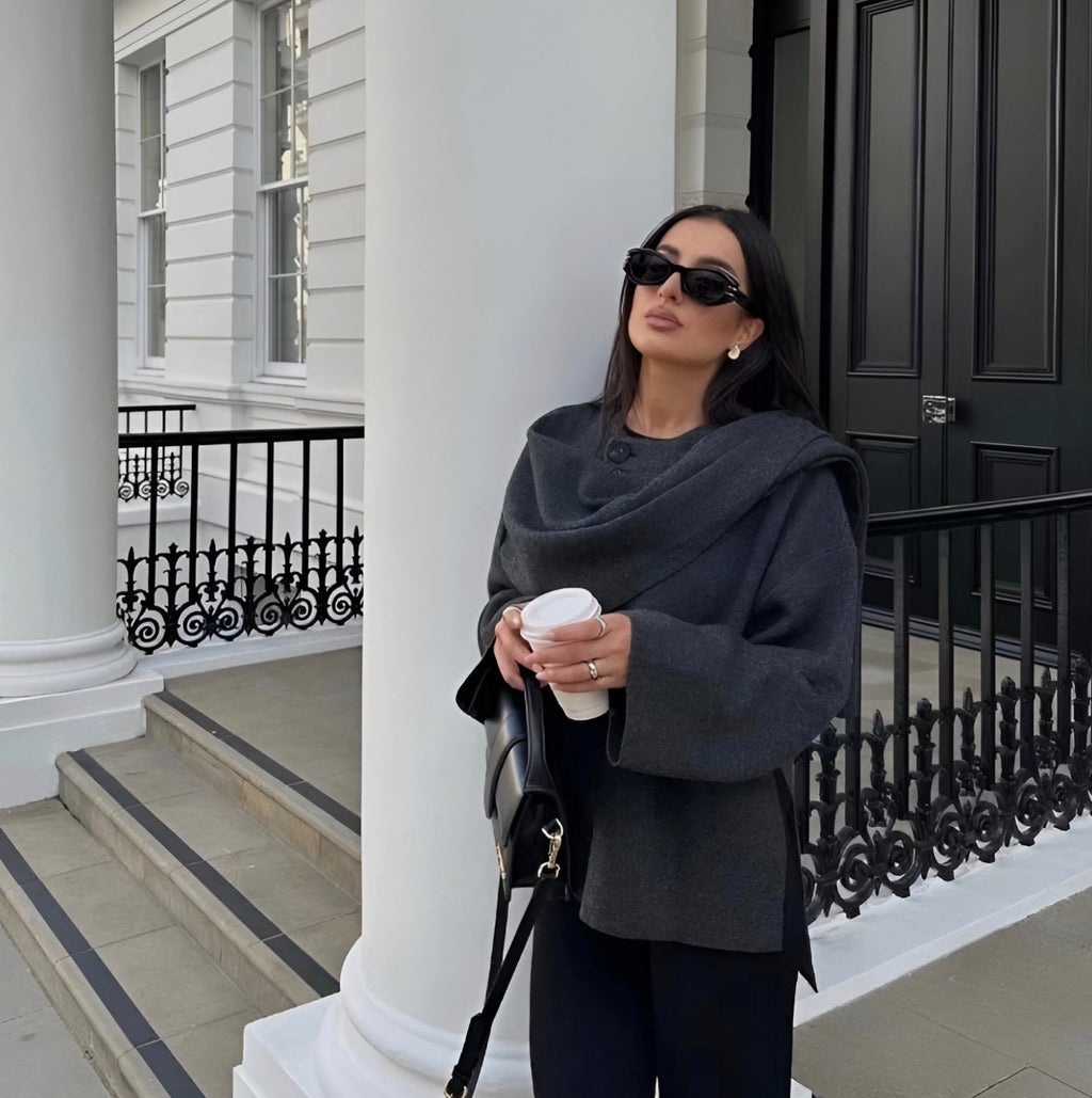 Emma Poncho Woman – Asymmetrical in Wool, Elegant & Ideal for Winter Warmth