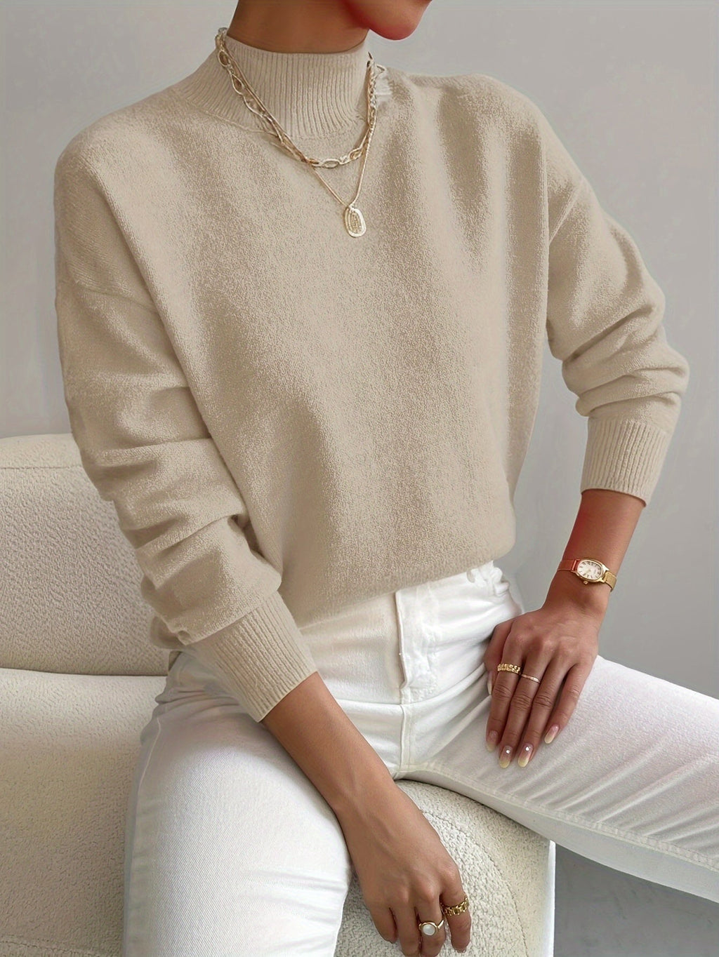 Marga Women's Elegant Cashmere Blend Turtleneck Sweater | Soft Luxury Roll Neck Jumper for Women