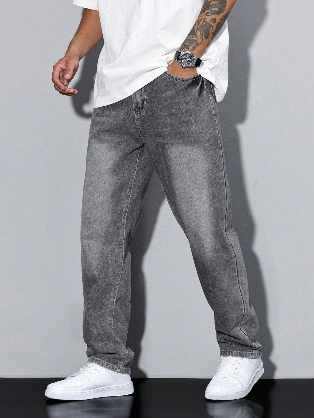 Men’s Straight Leg Jeans – Regular Fit Casual Denim