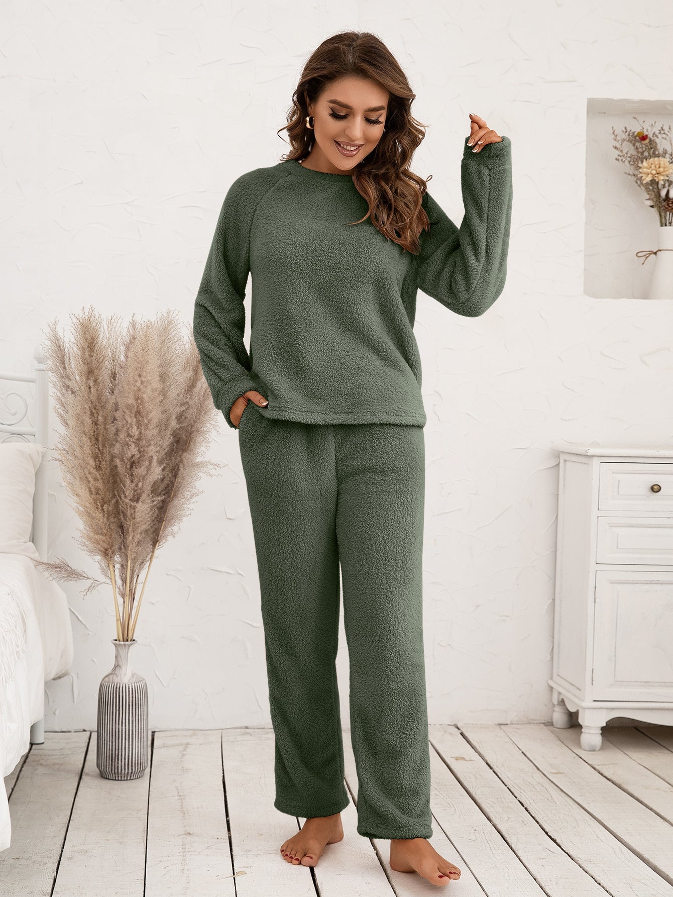 Ember Women's Cosy Fleece Pyjama Set | Long Sleeve Top & Comfortable Trousers