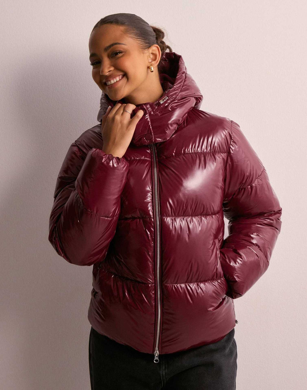 Glacia Women's Shiny Quilted Jacket with Removable Hood | High-Shine Padded Mid-Length Jacket for Women | Chic Outerwear