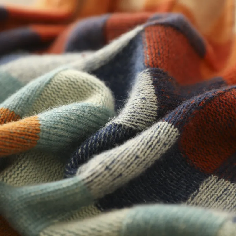 Women’s Knit Sweater with Check Pattern and Crew Neck