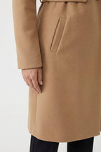 Women’s Long Coat Elegant Outerwear Warmth