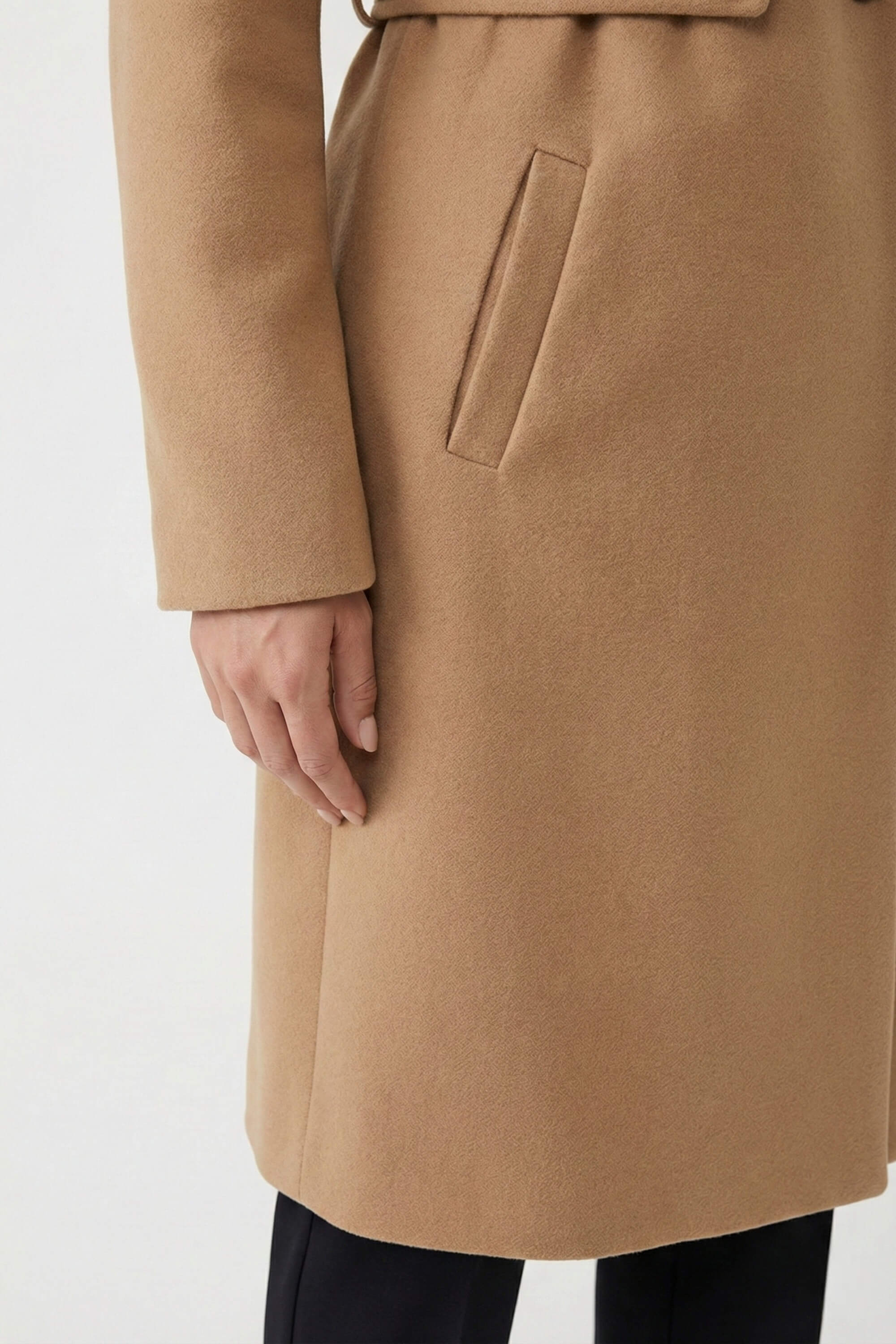 Women’s Long Coat Elegant Outerwear Warmth