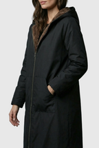 Women’s Elegant Black Plush-Lined Hooded Long Coat
