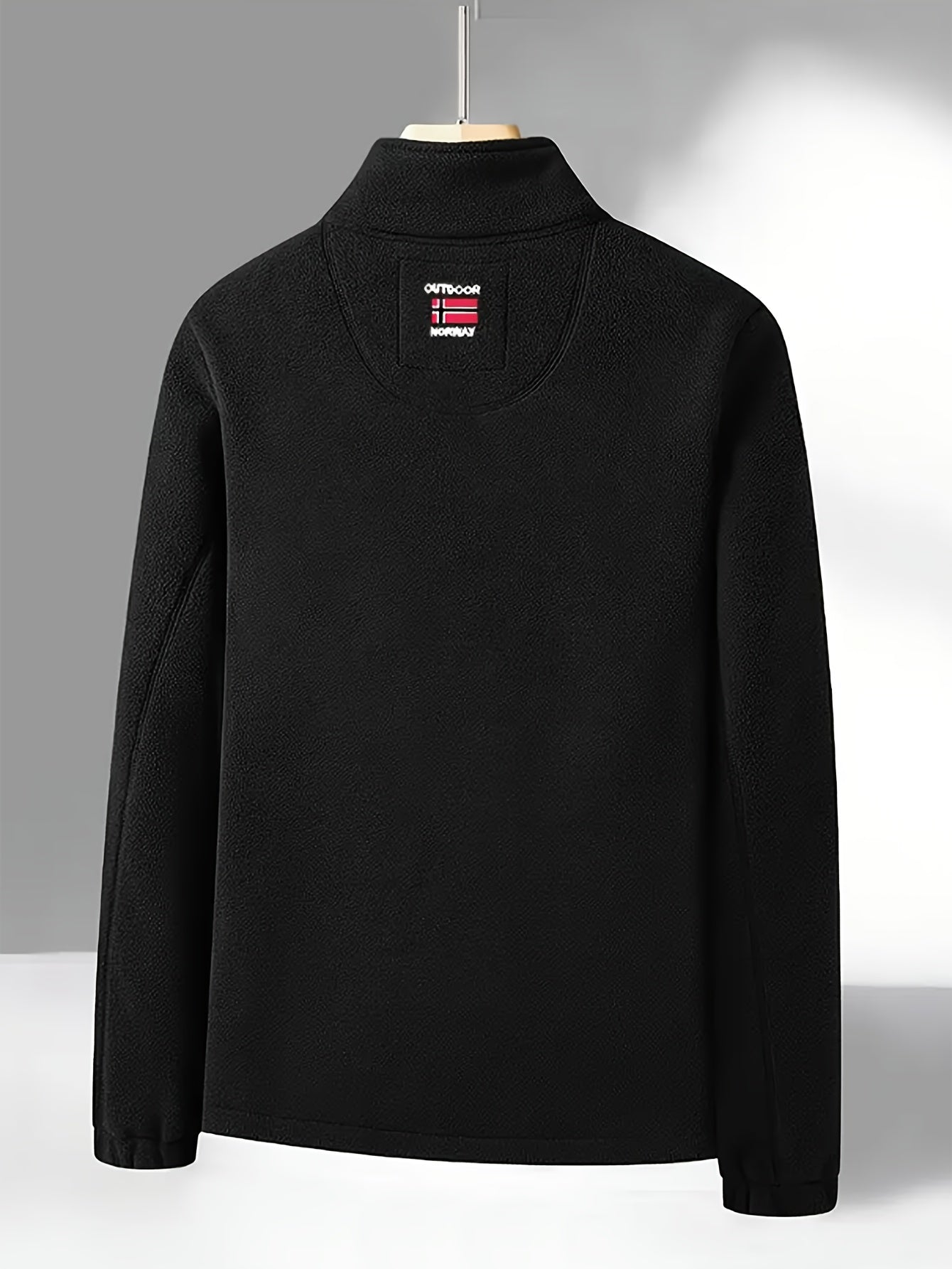 Julius Veste Polaire Outdoor Homme – Soft, Warm & Light with Protective Collar