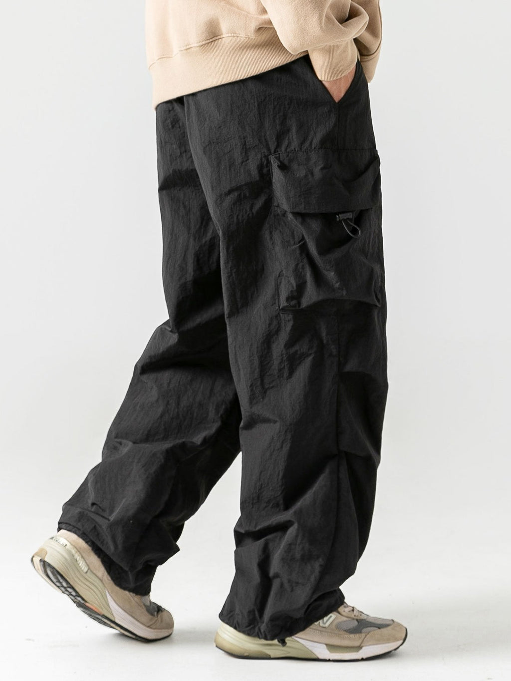 Ranger Men's Water-Resistant Cargo Trousers | Relaxed Fit Outdoor Hiking Cargo Pants for Men