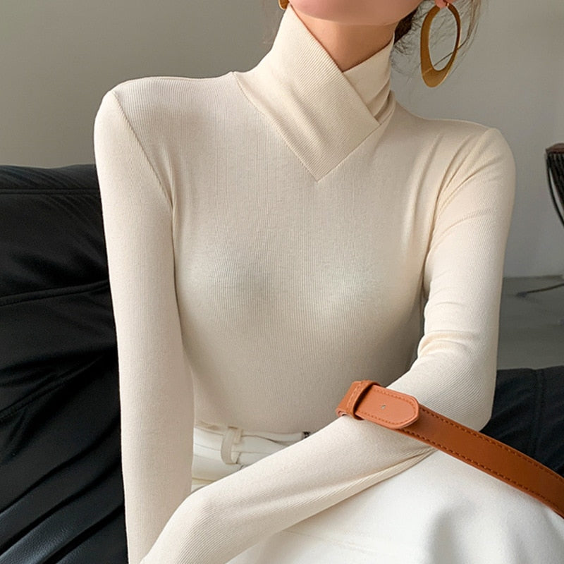 Gisela Women's Cashmere Blend Turtleneck Sweater | Elegant Long Sleeve Winter Jumper for Women | Luxury Smart Casual Knitwear
