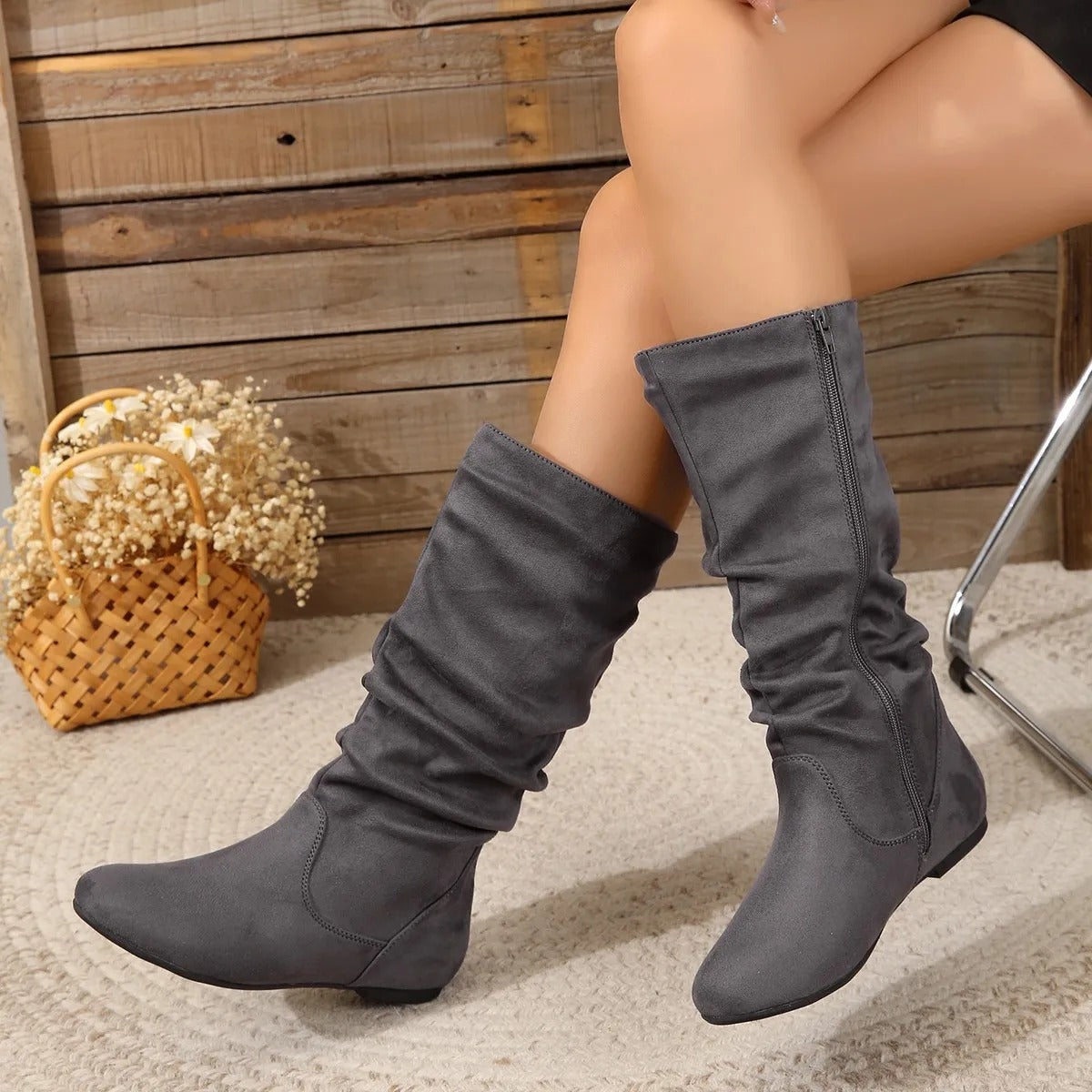 Chic und Stil | Suede Ankle Boots Up To The Calf with Side Zipper
