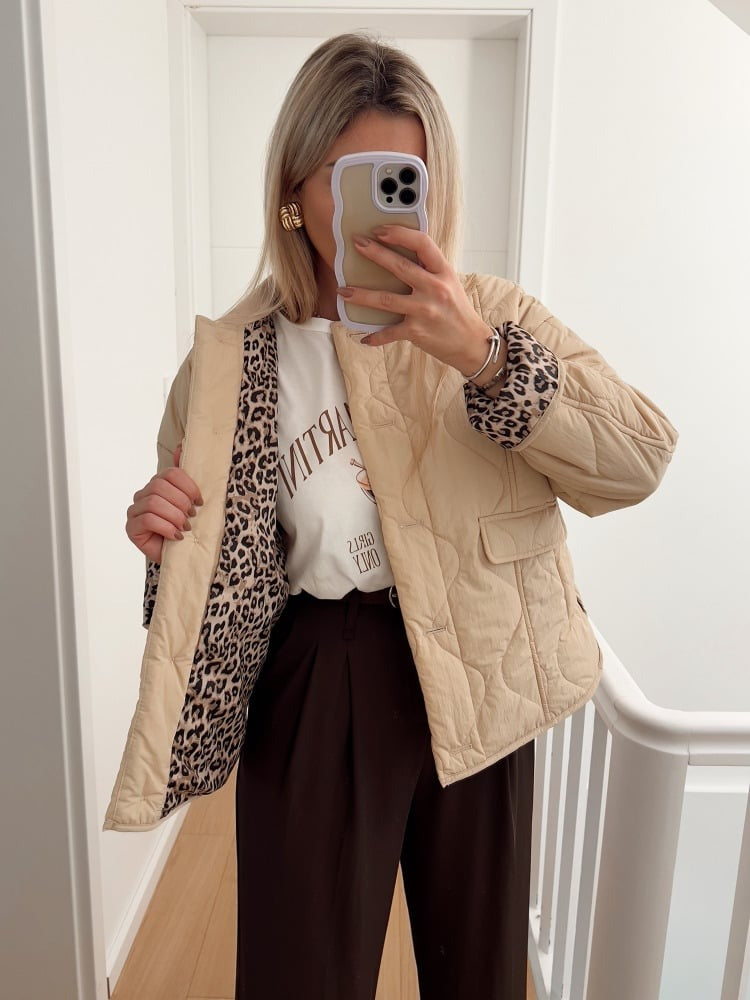 Féline Women's Elegant Leopard-Lined Zip-Up Jacket | Chic Modern Everyday Jacket for Women